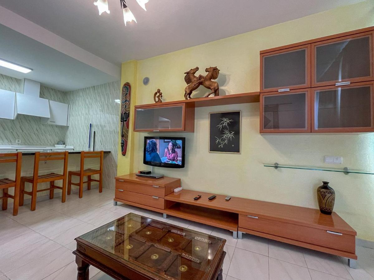 Apartamentos Cel Blau Санта-Эулалия-дель-Рио Экстерьер фото