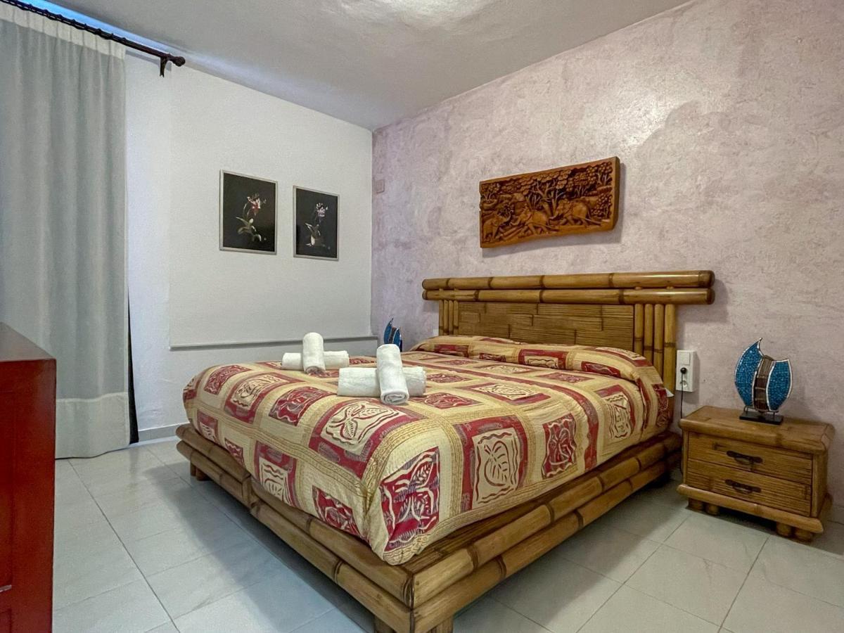 Apartamentos Cel Blau Санта-Эулалия-дель-Рио Экстерьер фото