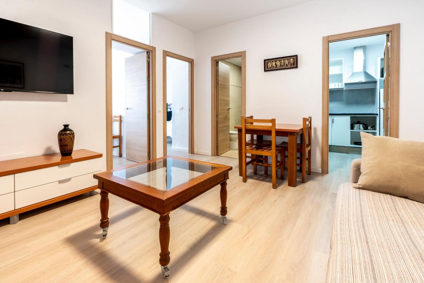 Apartamentos Cel Blau Санта-Эулалия-дель-Рио Экстерьер фото