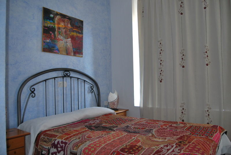 Apartamentos Cel Blau Санта-Эулалия-дель-Рио Экстерьер фото